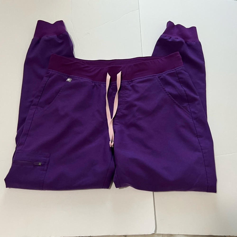 Figs Ultra Violet Zamora Medium